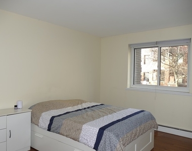 515 West Wrightwood Avenue - Photo Thumbnail 7