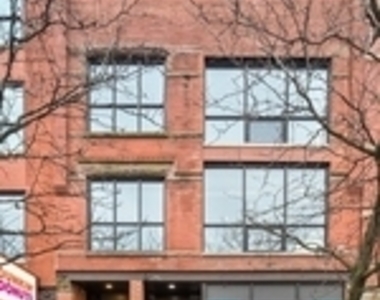 1015 West Lake Street - Photo Thumbnail 0