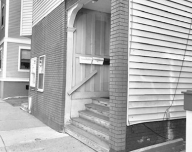 220 Pearl St - Photo Thumbnail 16