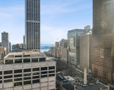 111 East Chestnut Street - Photo Thumbnail 12