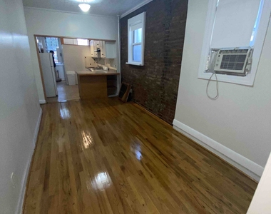 151 Berry Street - Photo Thumbnail 1