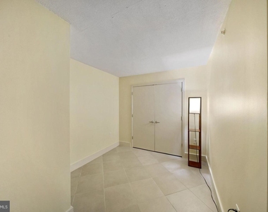 929 Florida Ave Nw #15 - Photo Thumbnail 17