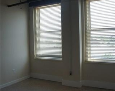 221 W Lancaster Avenue - Photo Thumbnail 7