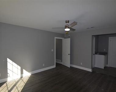 11317 Park Central Place - Photo Thumbnail 18