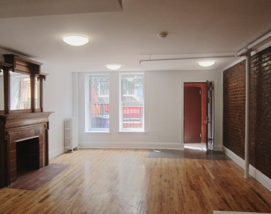 207 W 121st St - Photo Thumbnail 1