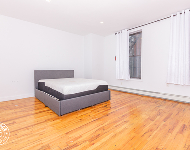 758 Marcy Avenue - Photo Thumbnail 5