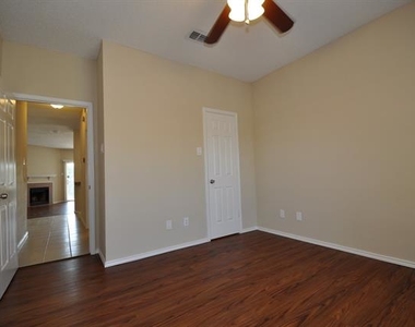 3701 Cedarplaza Lane - Photo Thumbnail 11