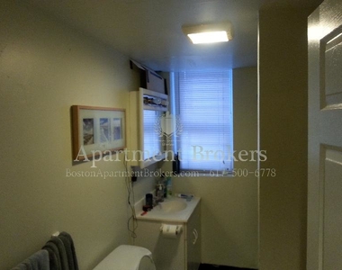 168 Hemenway St. - Photo Thumbnail 4