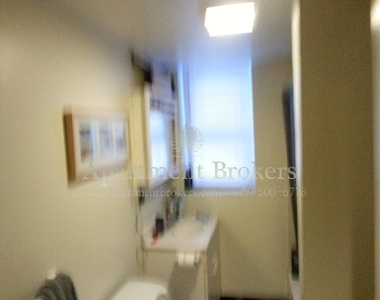 168 Hemenway St. - Photo Thumbnail 7