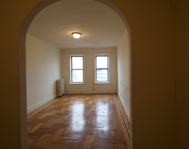 108 Park Terrace East - Photo Thumbnail 2