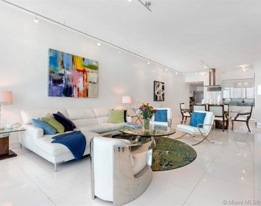 6799 Collins Ave - Photo Thumbnail 20