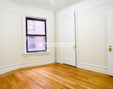 717 West 177th Street - Photo Thumbnail 13