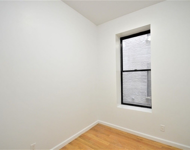 277 West 150th Street - Photo Thumbnail 5