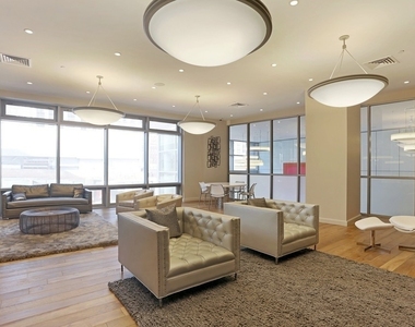 81 Fleet Place - Photo Thumbnail 10