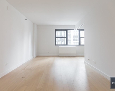 222 East 39th Street ZIP 10016 - Photo Thumbnail 1