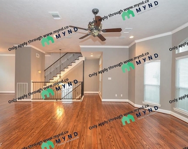 1304 Dart St Apt D - Photo Thumbnail 12