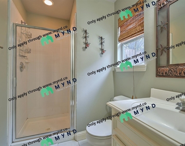 1304 Dart St Apt D - Photo Thumbnail 26