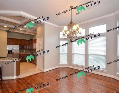 1304 Dart St Apt D - Photo Thumbnail 11