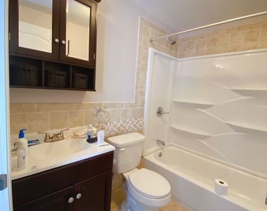 4113 Ludlow St 3r - Photo Thumbnail 11