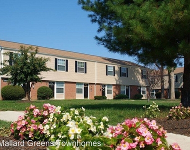 Mallard Greens Townhomes 2852 Fairfield Avenue - Photo Thumbnail 22