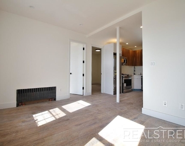 249 Midwood Street - Photo Thumbnail 9