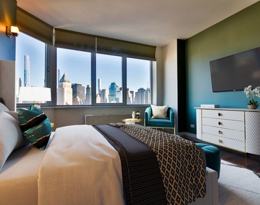 500 West 43rd Street #37D - Photo Thumbnail 2