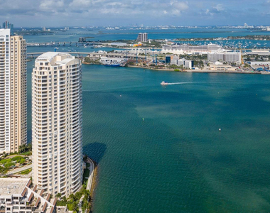 808 Brickell Key Dr - Photo Thumbnail 25