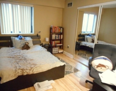 25 North Beacon St - Photo Thumbnail 4