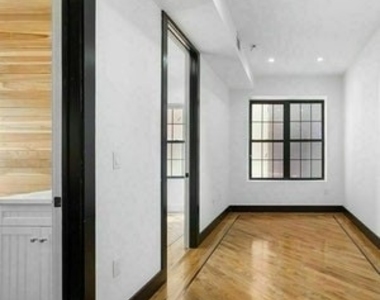 276 East 23rd Street - Photo Thumbnail 5