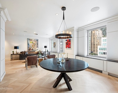 465 Park Avenue - Photo Thumbnail 8