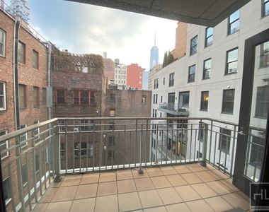 124 Hudson Street - Photo Thumbnail 2