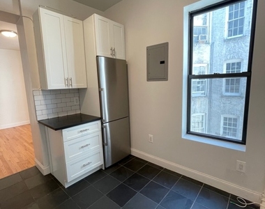 324 east 91 - Photo Thumbnail 1