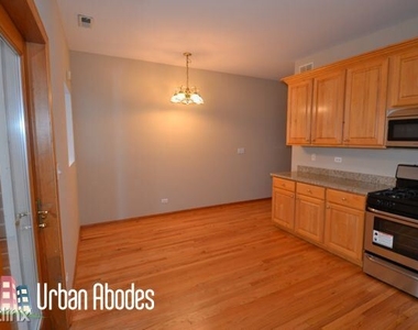 4235 N Kenmore Ave S2 - Photo Thumbnail 2