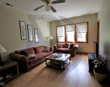 1520 W Melrose St 2f - Photo Thumbnail 20