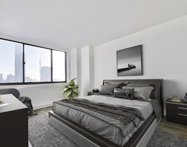 520 West 43rd Street - Photo Thumbnail 4