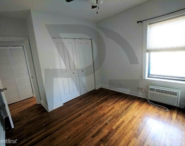 748 W Addison St 1s - Photo Thumbnail 5