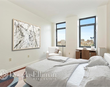 1481 Fifth Ave - Photo Thumbnail 1