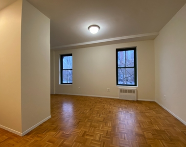 531 East 78th Street - Photo Thumbnail 1