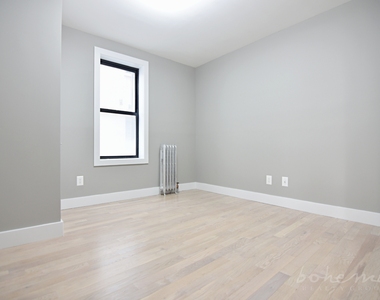 382 Wadsworth Avenue - Photo Thumbnail 5