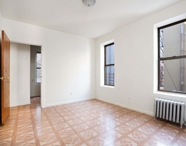 424 East 116th Street - Photo Thumbnail 3