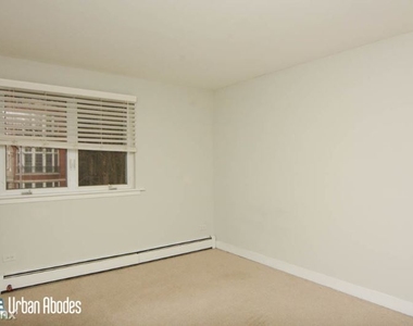 625 W Wrightwood Ave 209 - Photo Thumbnail 11