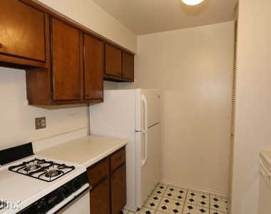 660 W Wrightwood Ave 317 - Photo Thumbnail 2