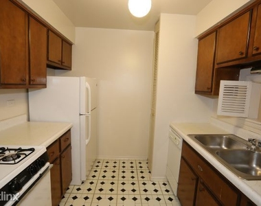 660 W Wrightwood Ave 317 - Photo Thumbnail 6