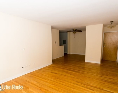 625 W Wrightwood Ave 410 - Photo Thumbnail 8