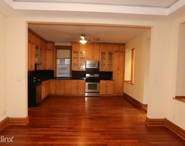 835 N. Rockwell, Unit 1 - Photo Thumbnail 5