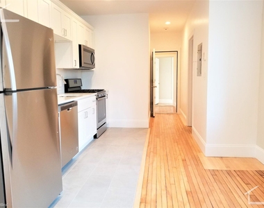 8 Gardner St Apt 12d - Photo Thumbnail 10