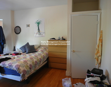 174 Hemenway St. - Photo Thumbnail 2