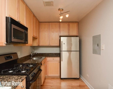 625 W Wrightwood Ave 208 - Photo Thumbnail 1