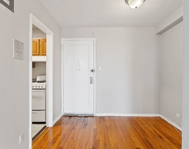 2922 Nostrand Avenue - Photo Thumbnail 2