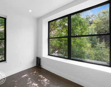 133 Lefferts Avenue - Photo Thumbnail 9